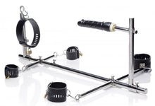 Lade das Bild in den Galerie-Viewer, Gefangengehalten im Metall Bodenpranger mit Dildo