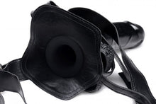 Lade das Bild in den Galerie-Viewer, Infiltrator II hohler Umschnalldildo