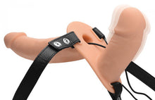 Lade das Bild in den Galerie-Viewer, Power Pegger Doppel-Strap-On Vibrator - Hautfarbe