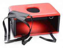 Lade das Bild in den Galerie-Viewer, Queening- / Kinging-Stuhl