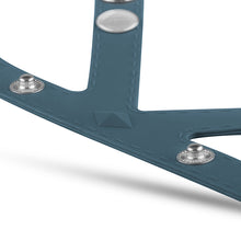 Lade das Bild in den Galerie-Viewer, Boners V-shape Hodentrenner