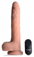 Lade das Bild in den Galerie-Viewer, Vibrierender und stoßender XL-Dildo mit Saugnapf und Hoden - Beige