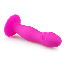 Lade das Bild in den Galerie-Viewer, Pinkfarbener Silikondildo mit Saugnapf