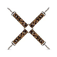 Lade das Bild in den Galerie-Viewer, Secret Pleasure Chest - Wicked Wildcat