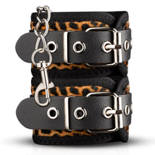 Lade das Bild in den Galerie-Viewer, Gato 8-piece set