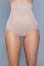 Lade das Bild in den Galerie-Viewer, Peachy Soft Figurformende Höschen - Beige
