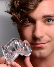 Lade das Bild in den Galerie-Viewer, Detained 2.0 Peniskäfig Von Rubber - Transparent
